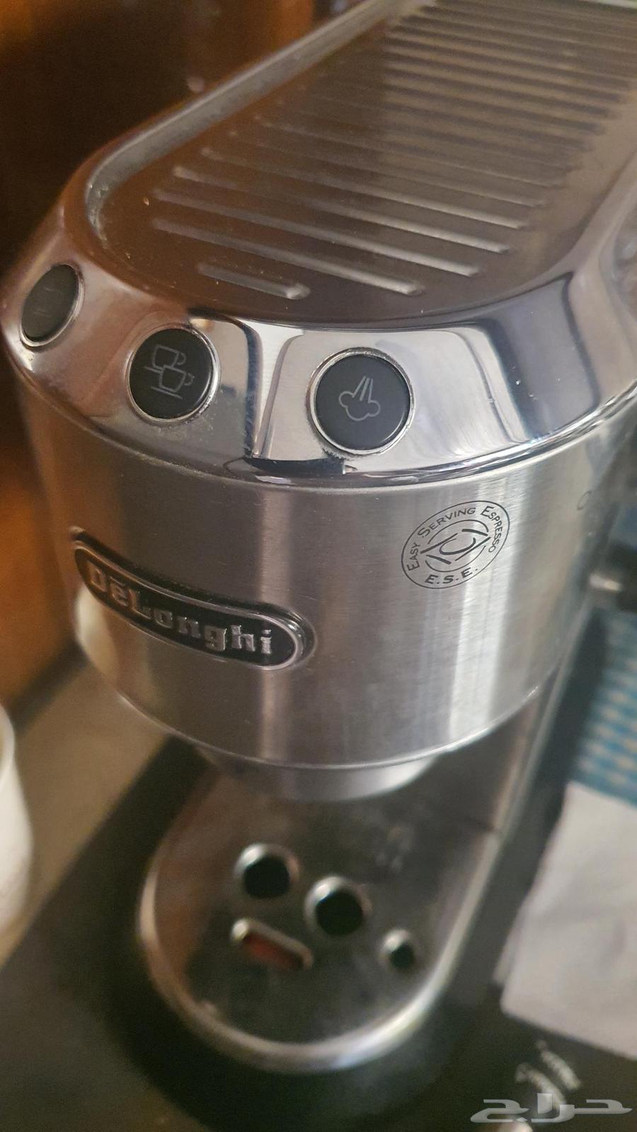 For sale, a Delonghi DEDICA coffee machine, very clean condition, at an attractive price.63138514073346114
