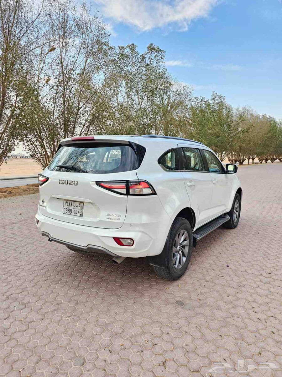 For sale Isuzu MUX 2022 price 10963203223125251113