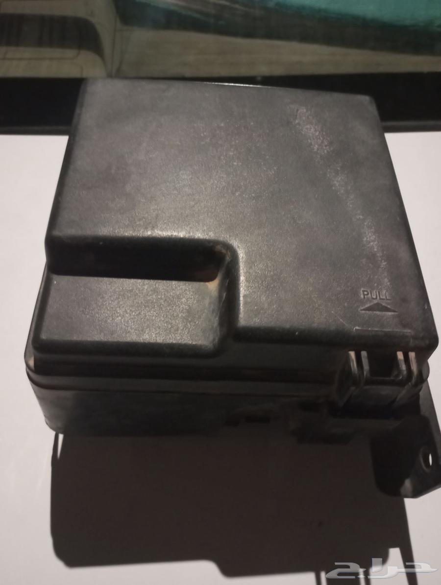 Gasoline pump and fuse box for Hyundai Elantra model 2007-201063205921734147113