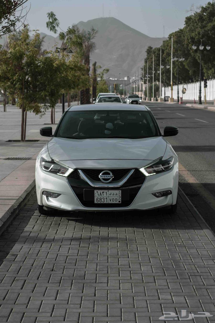 Nissan Maxima 201763205398356225112