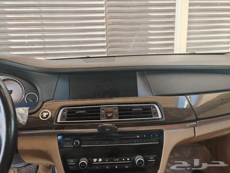BMW 730 Li - 201063203209997058112