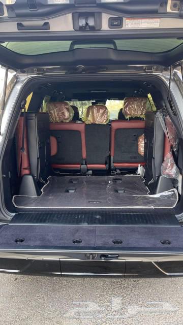 Jeep Lexus LX full option, around 65K, negotiable63201722340866114