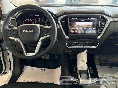 Isuzu D-Max LS 2024 fully loaded double cab63204352213249113