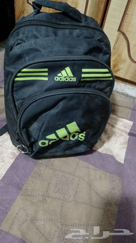 A school bag in good condition for only 10 riyals63138961653123111