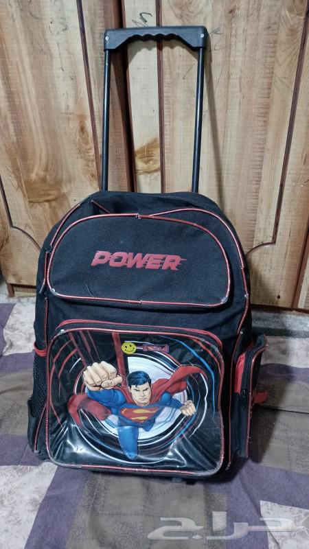 A school bag in good condition for only 10 riyals63138961653123112