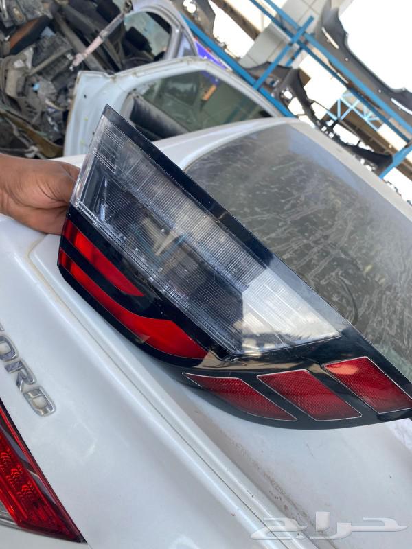 Dismantling genuine Honda Accord spare parts from Al-Bilad Honda scrap yard63204346505090114