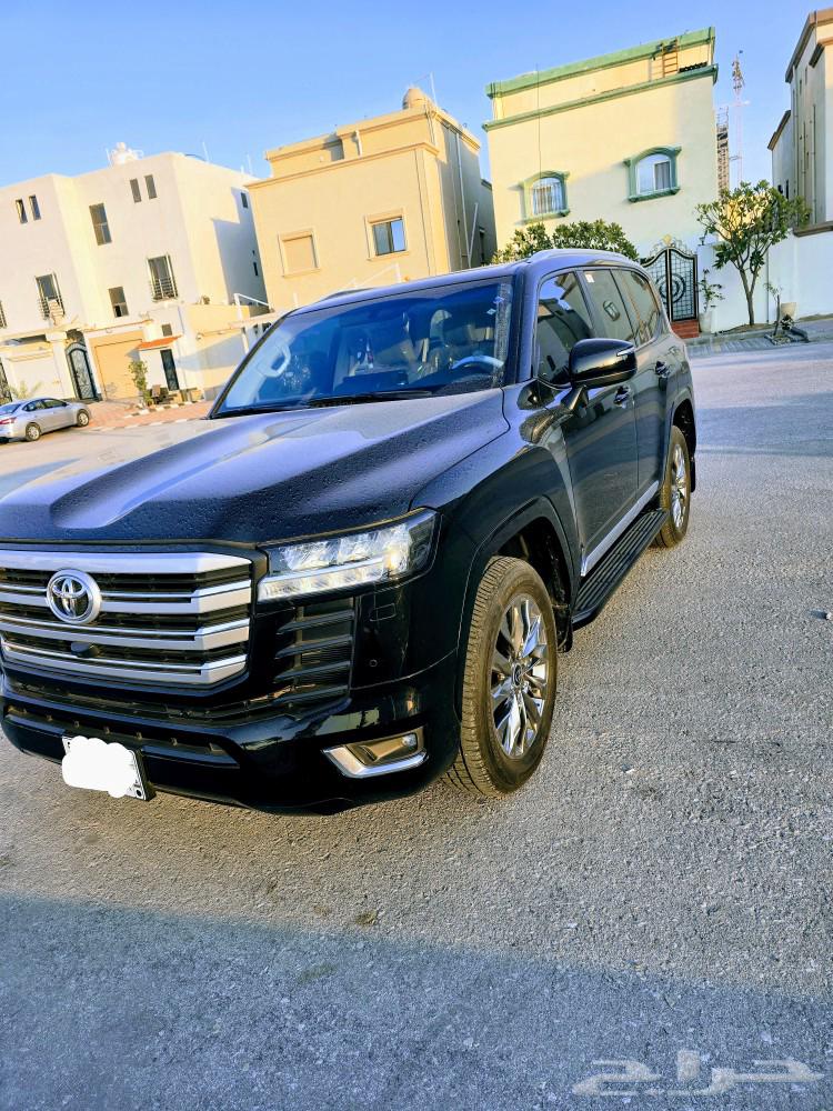 Land Cruiser 3, model 2022, brother's new one, odometer 23,000, full agency specification63205414669185114