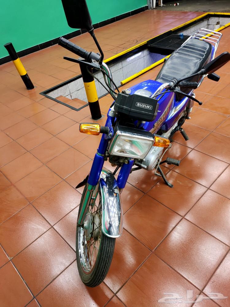 I can transport the Suzuki Ax100 motorcycle for you without a license.63204311359363113