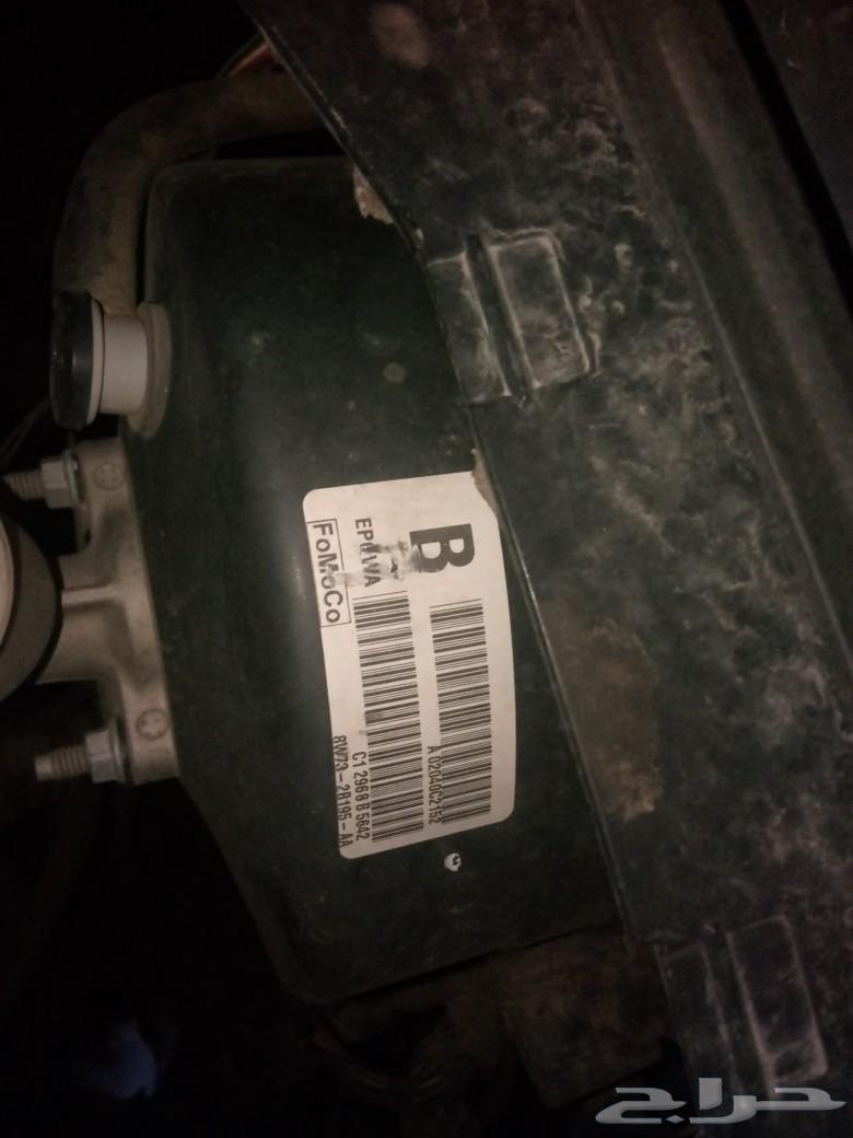 Complete with its full box, a 2011 Ford Victoria model for sale, as is.63205384762626111