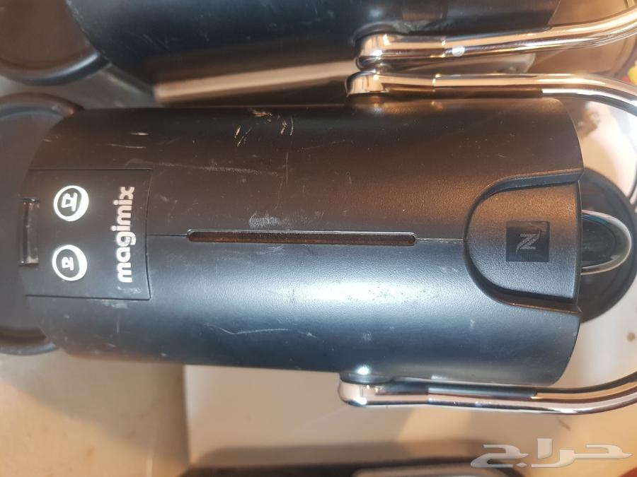 Two Nespresso Original machines, 250 per capsule, price negotiable631805513425931129