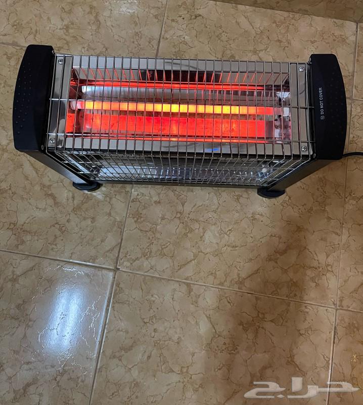 2400-watt electric fireplace for room, black and silver63179598955395112