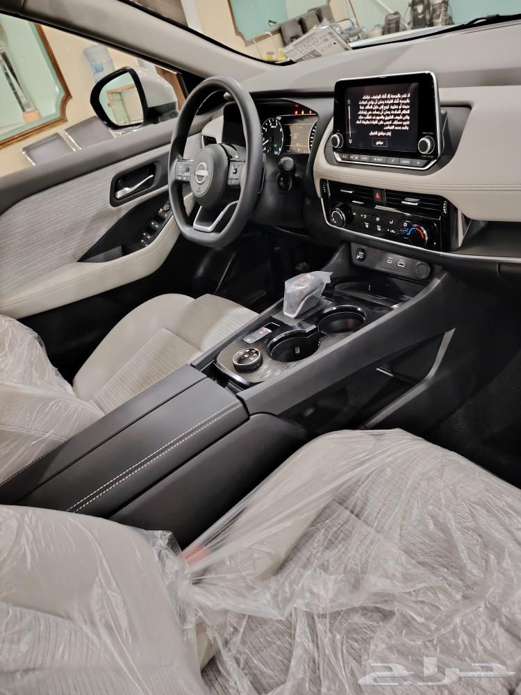 Nissan Extreel Standard Double Gasoline 7 Seats 202563273347585795114