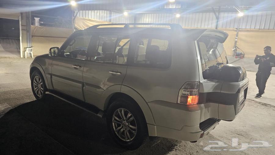 Mitsubishi Pajero 2016 3.863199178830337111