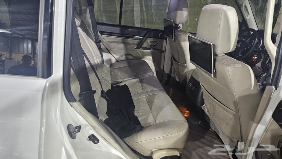 Mitsubishi Pajero 2016 3.863199178830337112