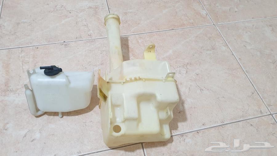 Near water areas and near radiator room 200263197666182786112