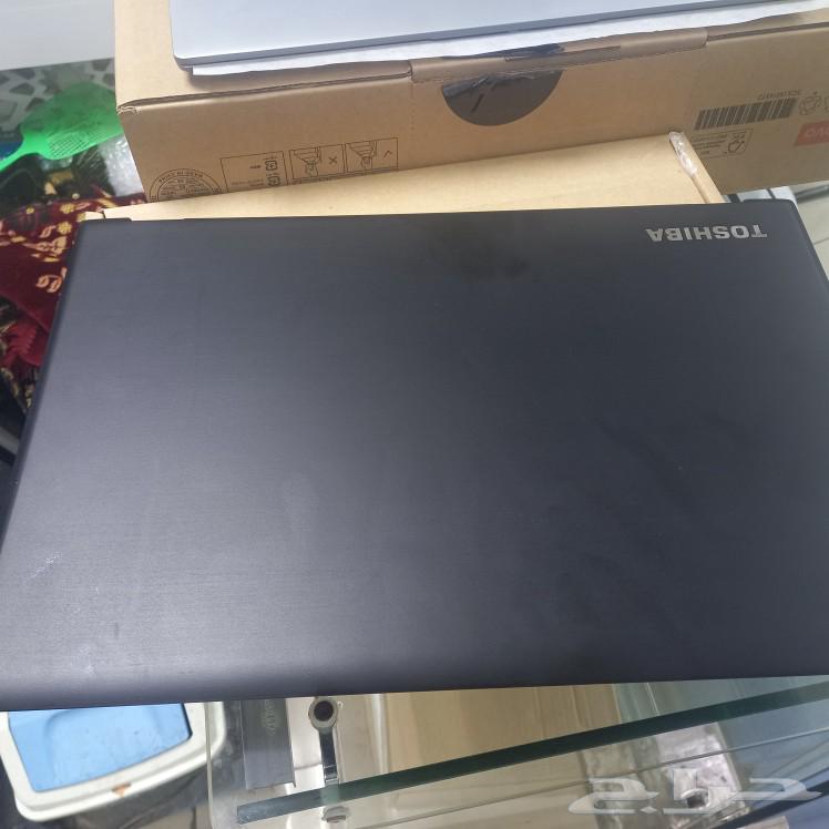 Toshiba laptop i7 256 SSD 8GB 15.663494667480962113
