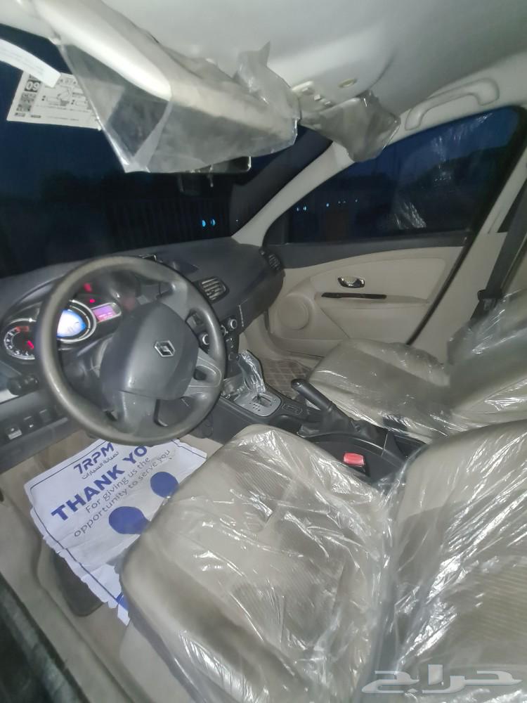 Renault Fluence 2015 model, automatic transmission, good engine condition63201206356611112