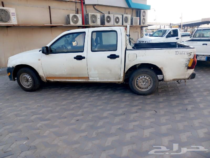 Nissan Isuzu for sale, clean, model 2007, price negotiable, ready for transfer63197166342402111