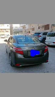 ياريس 2015 غير أوتوماتيكية، زجاج كهربائي، ممشى 286 ألف كم، الحد63196685586818111