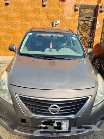 selling Nissan sunny 201263197690510593111