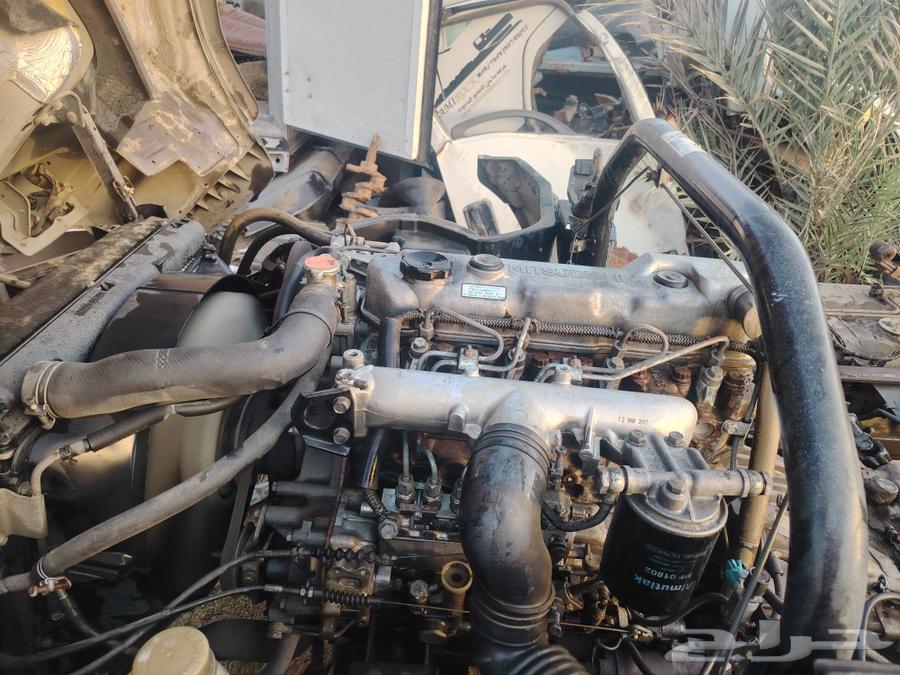 Mitsubishi 2015 spare parts, dismantled from Hamdaniyah, engines and gearboxes.63196709774721111