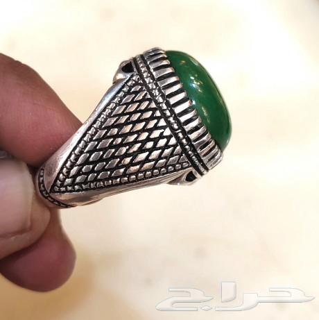 Jade stone ring63129865787906113