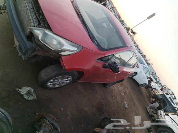 We have Kia Rio spare parts available.63189645348355112