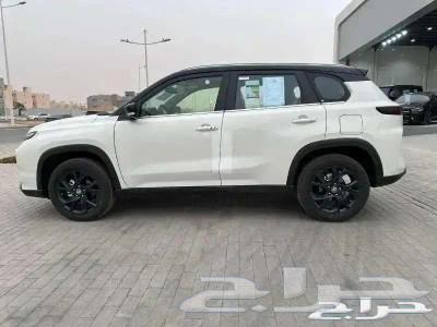 تويوتا اوربان كرورز202563183779596545111