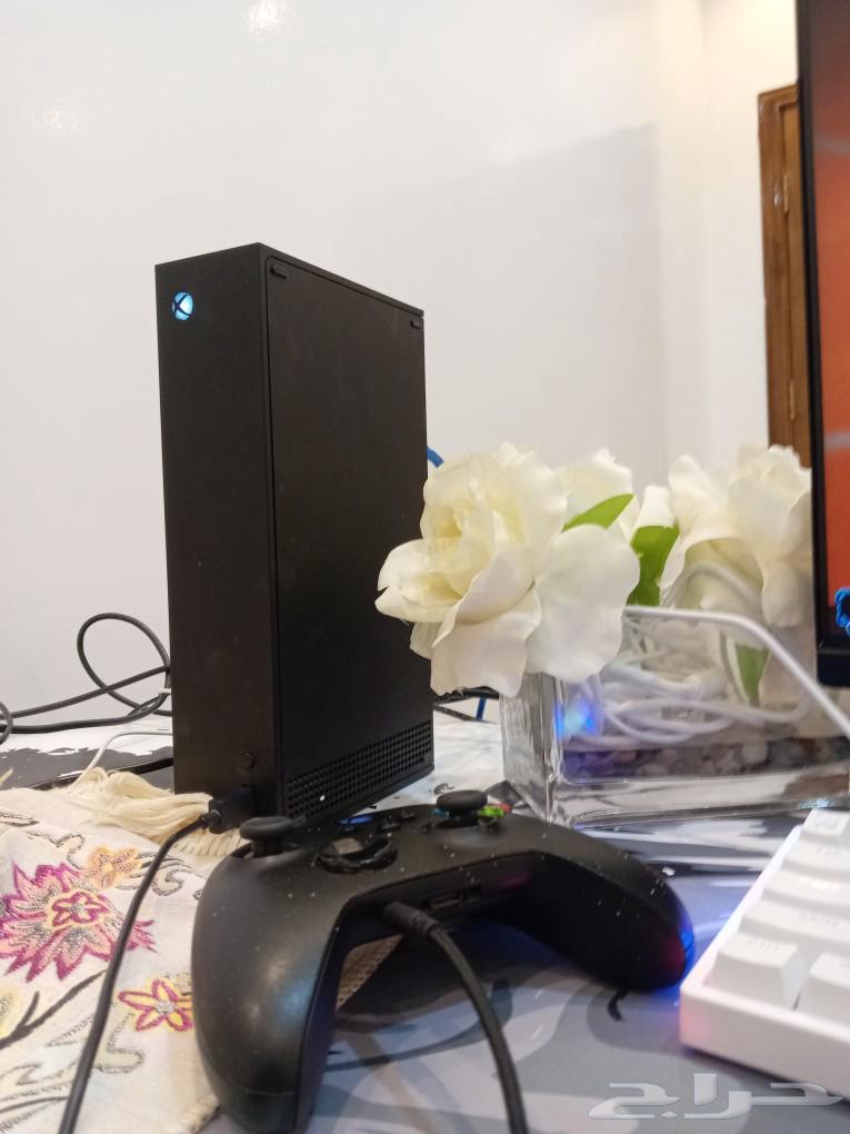 اكس بوكس سيريس اس اسود ممتاز مع يد وبطاريه الاصليه63126397225219110