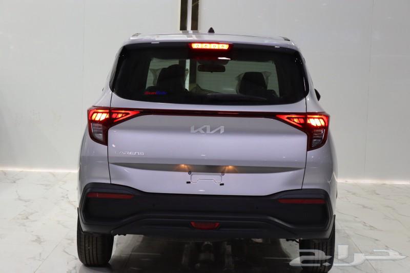 Kia Carens Standard M 2025 special prices for cash, all colors available63183276259330112