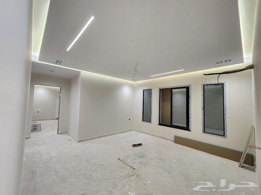 Villas for sale with street in front and gardens and a mosque at the back63010196038145113
