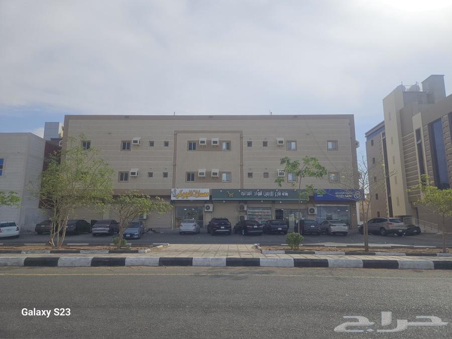 Commercial and residential building for sale63010201033858111