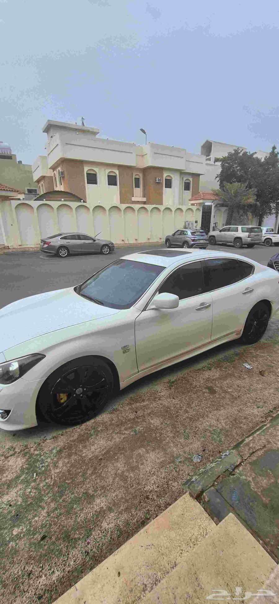 انفنتي m56 للبيع 201163177149372290112