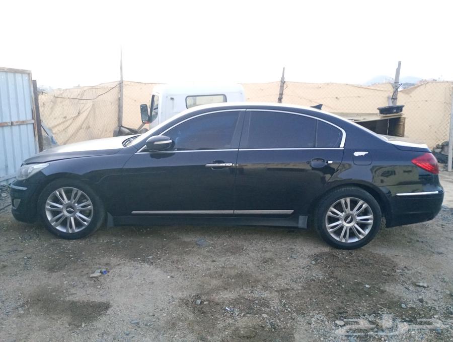 Qazaz Genesys 2014 model offered at 150 thousand Lebanese pounds.63176697835394111