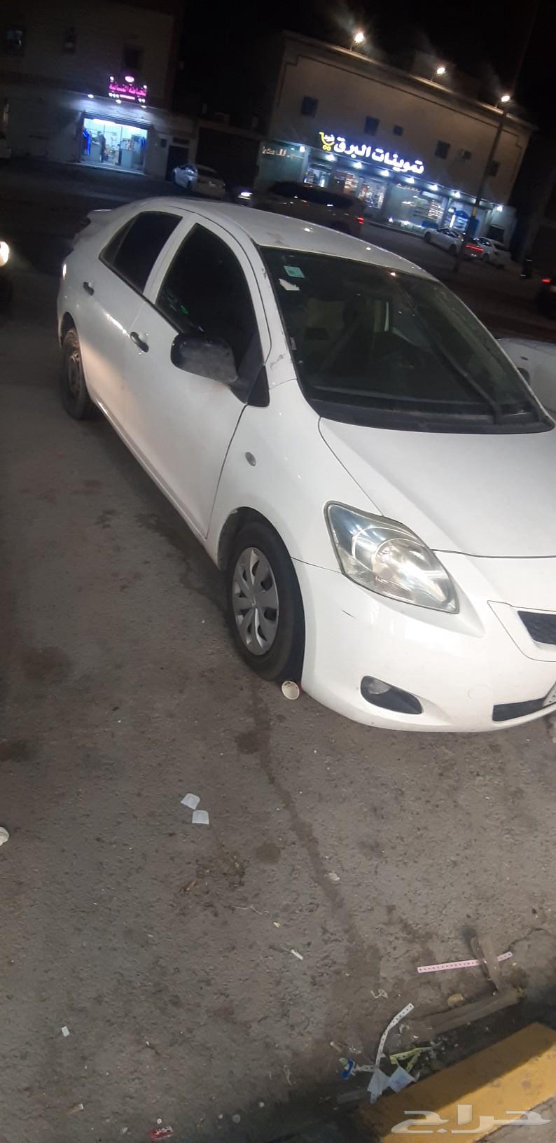 Yaris 2012 model63175784273922111