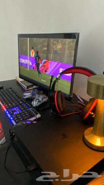بلاستيشن 4 مع يد اصليه مع شاشه من acer مع سماعه مع شريط فيفا63009394287105114