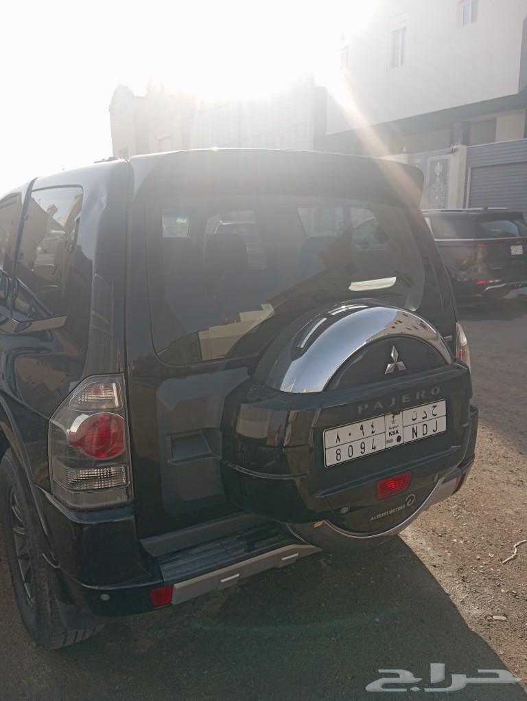 Pajero automatic, double 4-wheel drive, mileage 400,000. In the name of Allah, what Allah wills, it's impressive.63173539092993111
