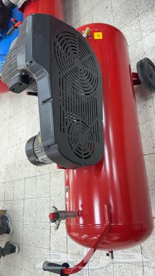 4 HP electric 3-phase air compressor63181055678721113