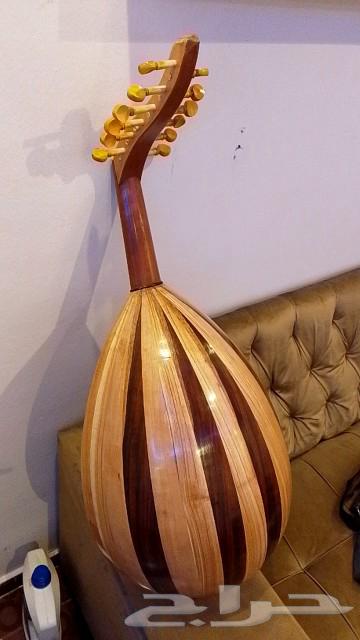 Oud playing instrument63174079679106111