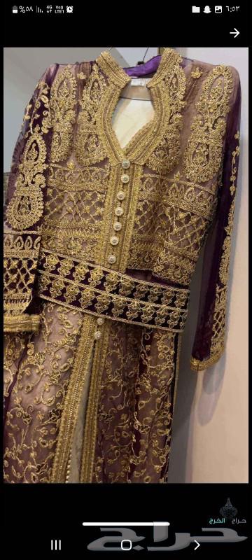 Djellabas and saris63508786803073111
