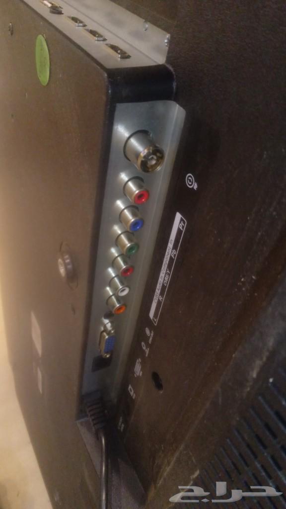 A smart TV but the screen is broken.63175036479745113