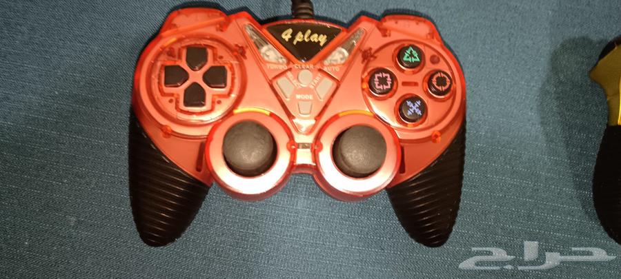 For sale (2) wired 4 Play game controllers that work via USB port63170601005058112