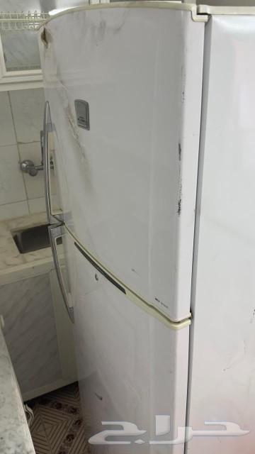 For sale, a clean, used refrigerator made in Japan, price negotiable631710565007371110