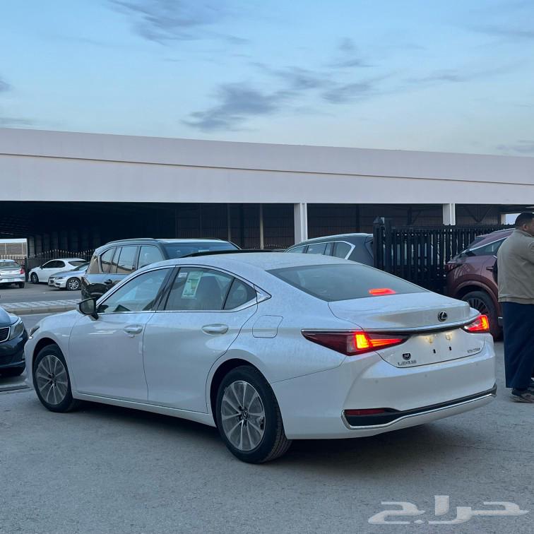 Lexus ES 250 Standard AA 202563257657049602112