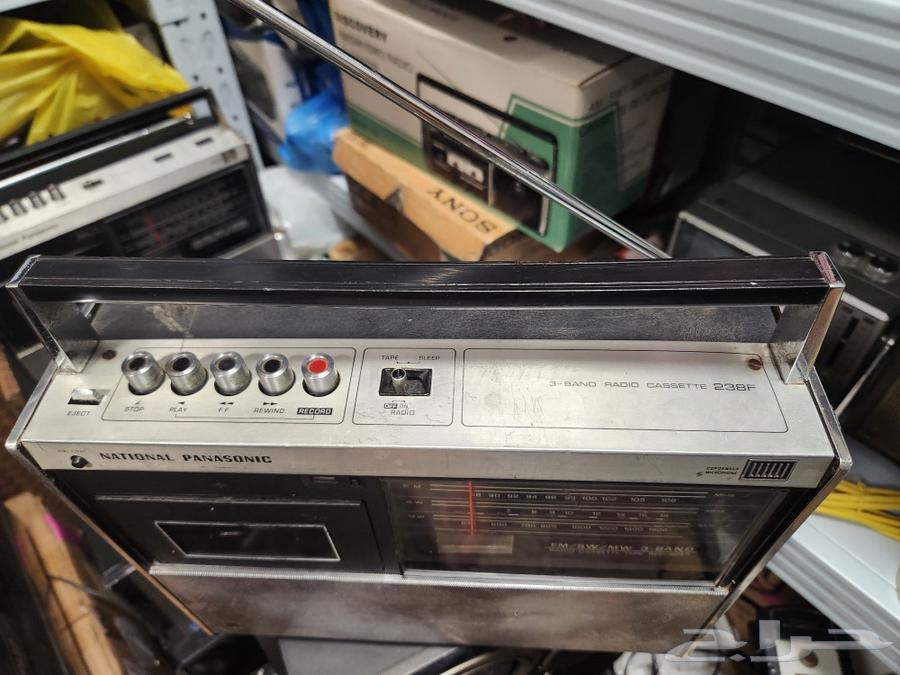 National recorder with distinctive radio63170138372993113