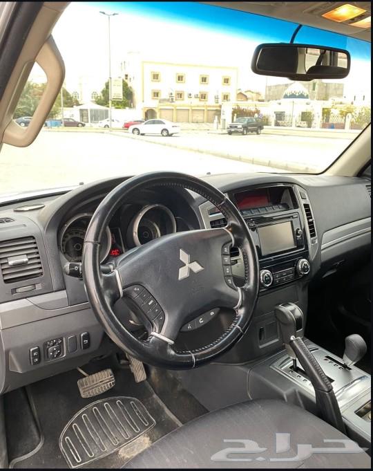 For sale: 2017 Pajero full option, price 3263253533500418112
