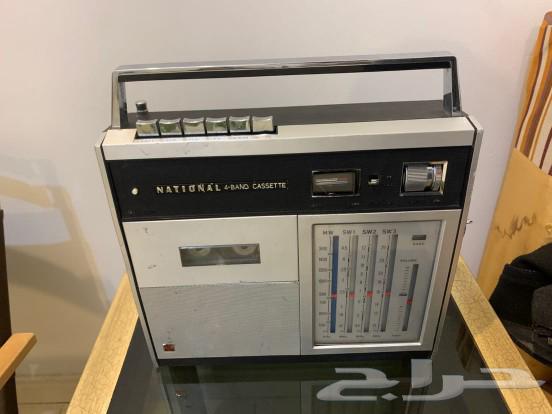 An old National radio masterpiece63169664274563114