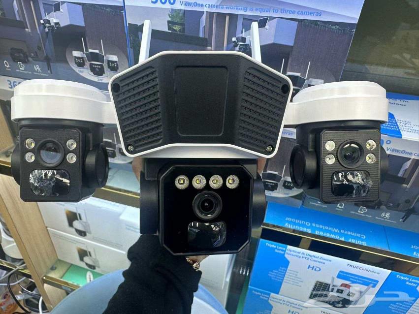 Solar-powered 3-lens surveillance camera with SIM card63168252286465111