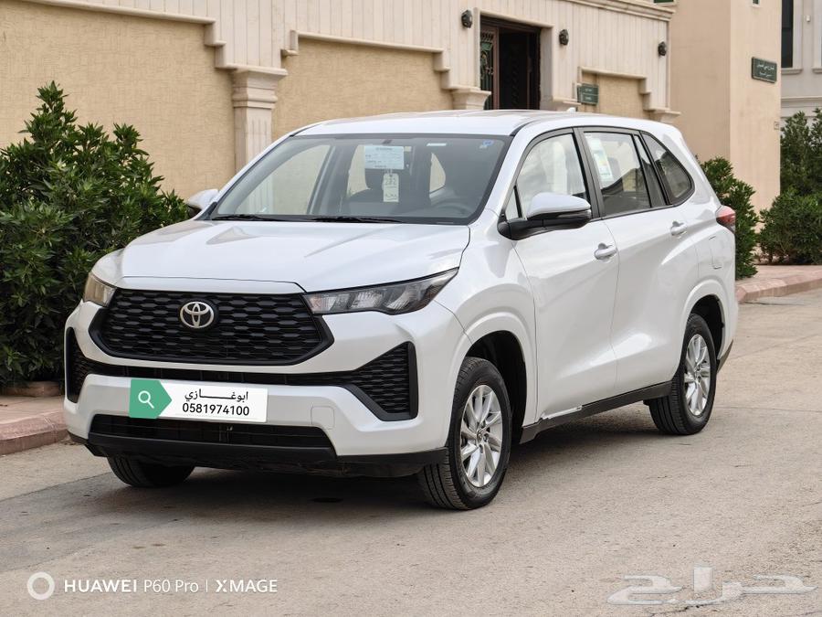 Toyota Innova GL Gasoline Model 202463253516331393112