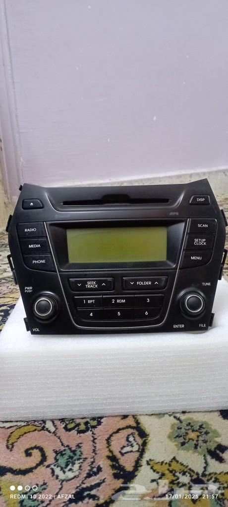 santafe 2016 3.3L radio good condition second party 150riyal63249291577217111